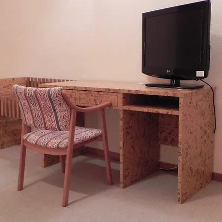 Toros De Guisando מלון 3*